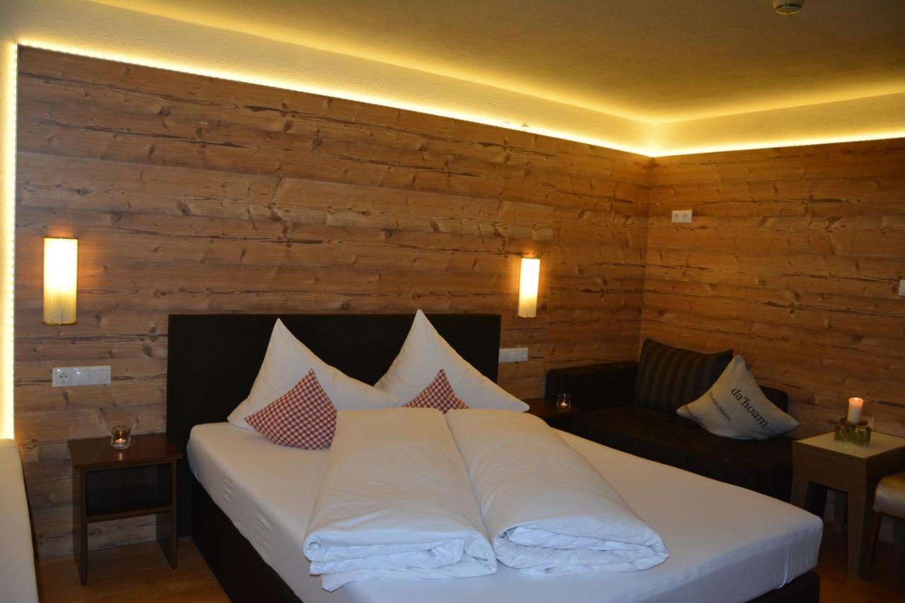 Clubdorf Hotel Alpenrose Galtur Bagian luar foto