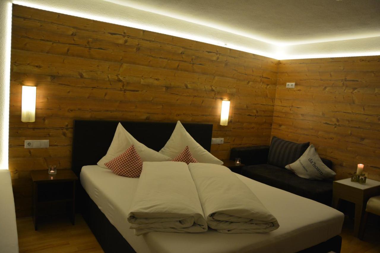 Clubdorf Hotel Alpenrose Galtur Bagian luar foto